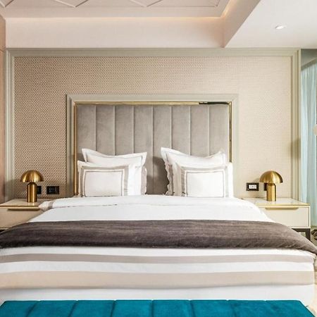 Hotel Plaza Grand Near Igi Airport Yeni Delhi Dış mekan fotoğraf